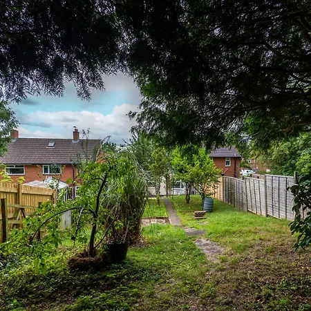 Entire In Seacroft, Leeds, Uk Leeds (West Yorkshire)